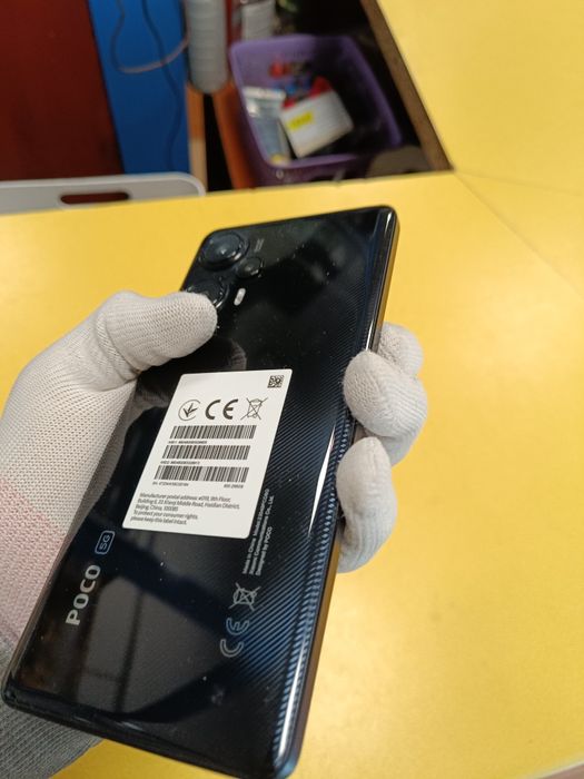 J.NOWY POCO F5 / 256/12 GB / Czarny / Nie z Sieci / GWARANCJA