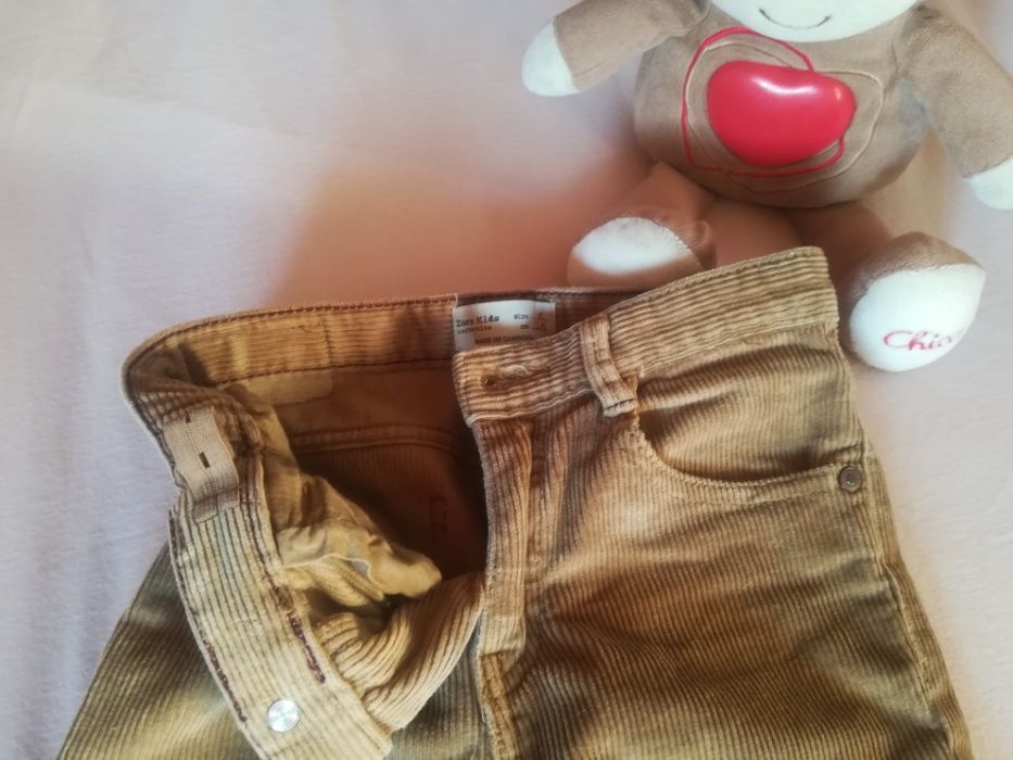 Calças de bombazine Zara novas