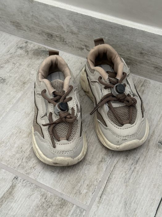 Кросівки дитячі