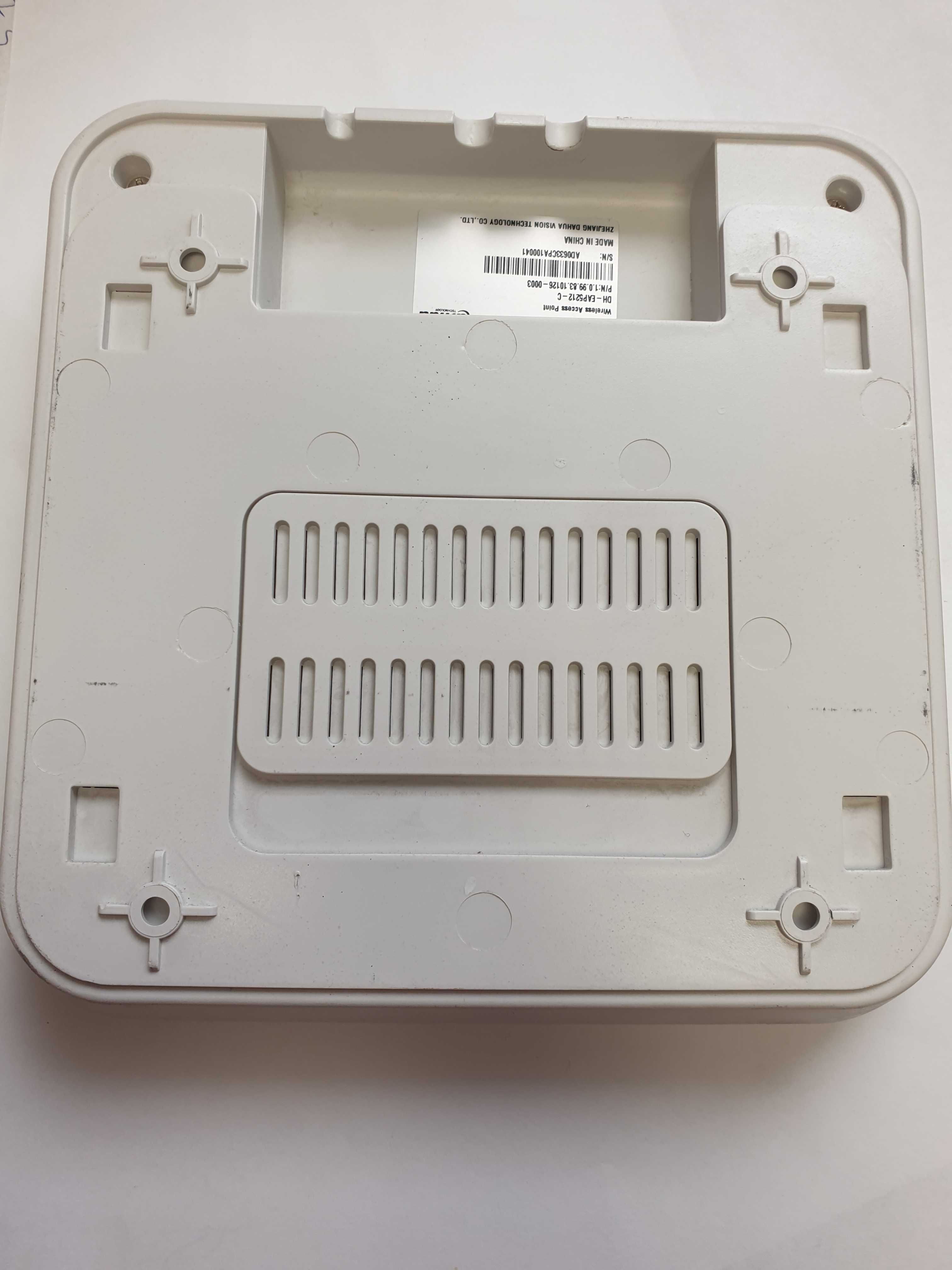 Wireless Access Point Dahua – punkt dostępowy Wi-Fi
DH-EAP5212-C