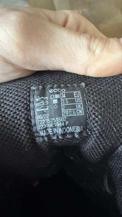 Зимові ботинки чоботи Ecco 34