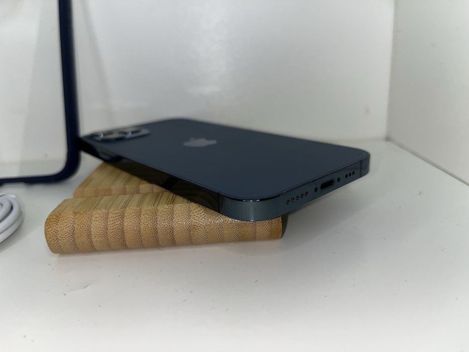 iPhone 12 Pro 256 GB•Pełen zestaw•kabel ładujący•etui•OKAZJA•