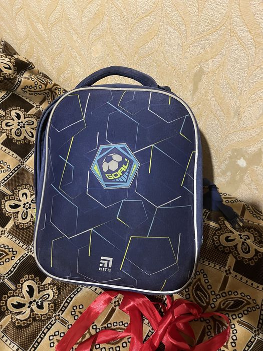 Портфель Kite в чудовому стані