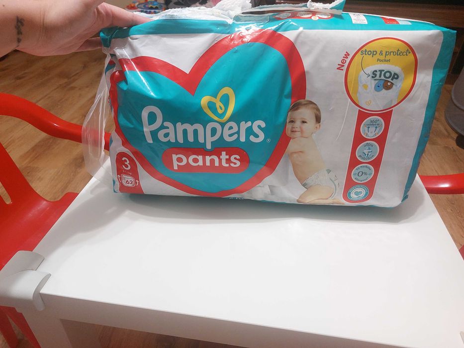 Pieluchy Pampers pants 3
