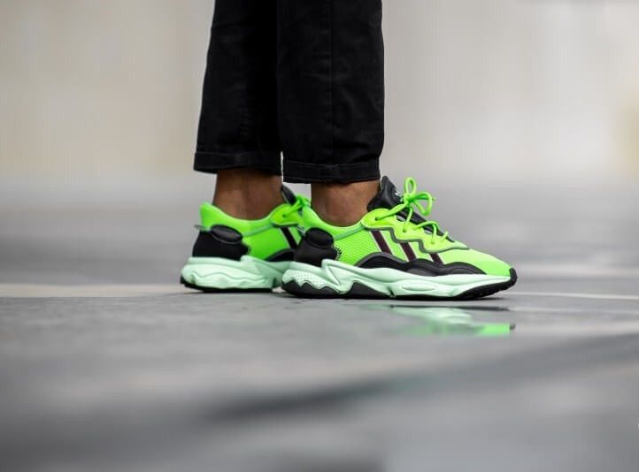 Кросівки Adidas Ozweego neon green 43 оригінал рефлектив