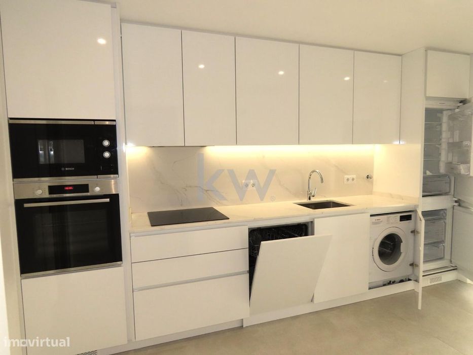 Moradia T4 de luxo em condomínio fechado em Leiria