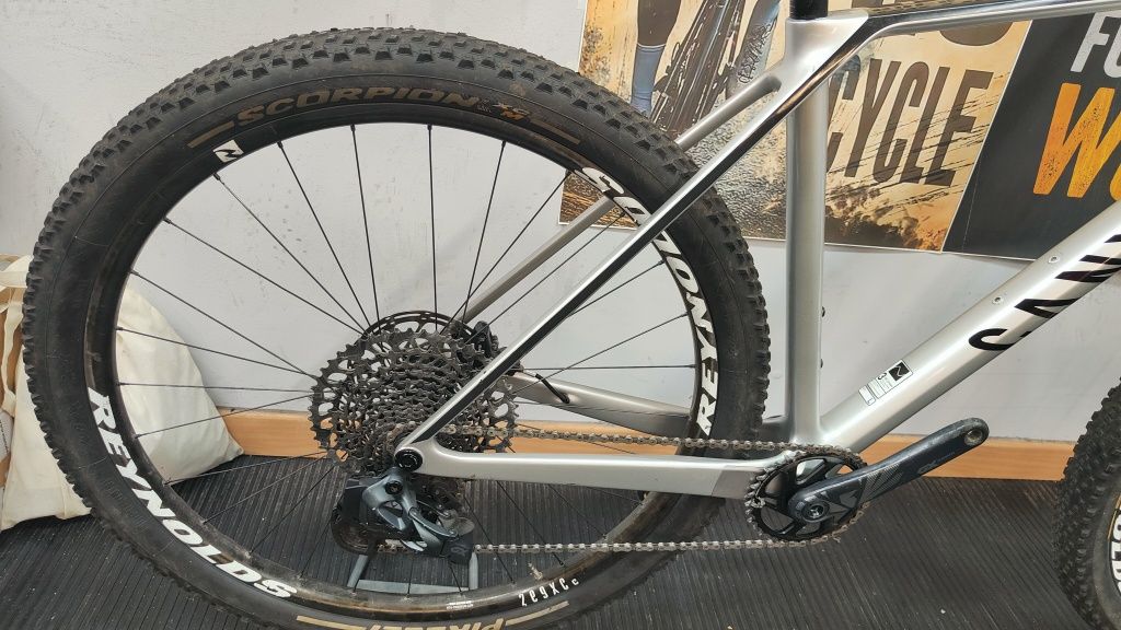 Canyon Exceed rodas de carbono