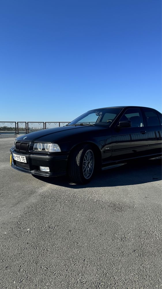 BMW E36 Бмв е36 м52б28 Стрит/корч