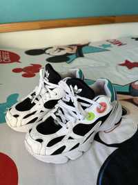 Adidas buty sneakersy białe z kolorowymi elementami rozm. 31.5.