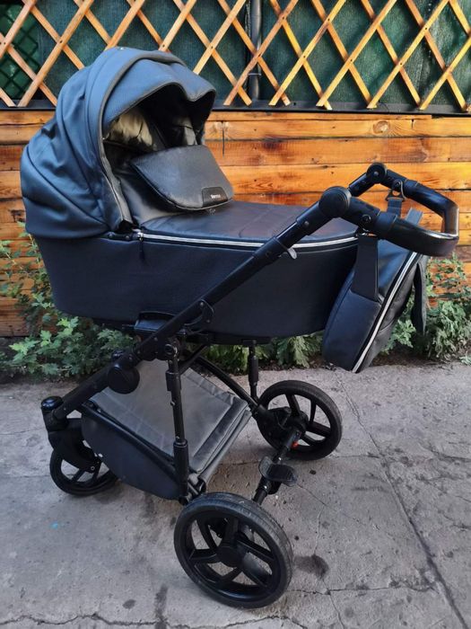 Продам коляска 2в1
