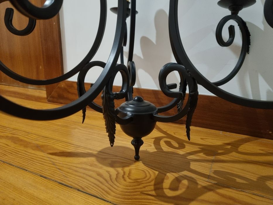 Candeeiro de tecto com 5 lampadas