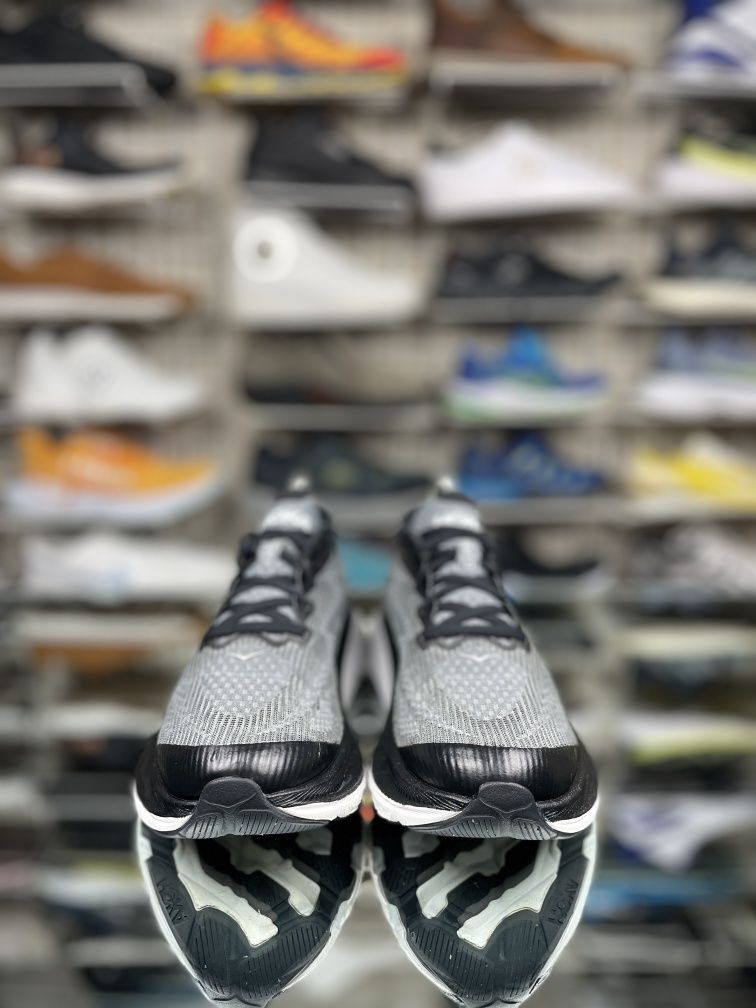 Кроссовки Hoka One One Clifton 9 Размер 38 Серые Мягкие Летние