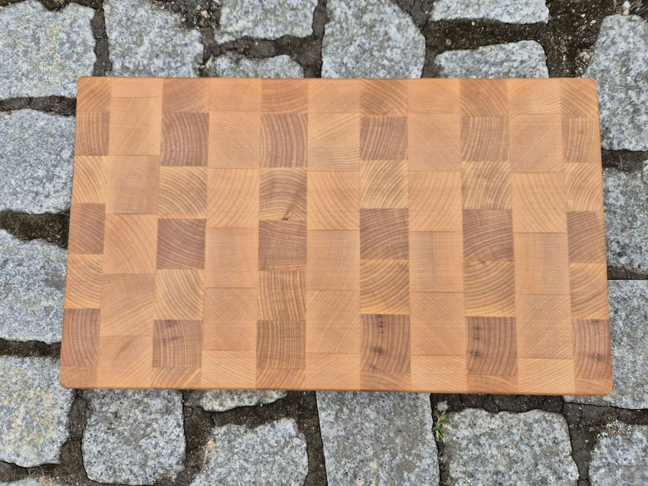 Deska do krojenia sztorcowa 44 x 26 cm jasna drzewa brzoza ! Nowa !