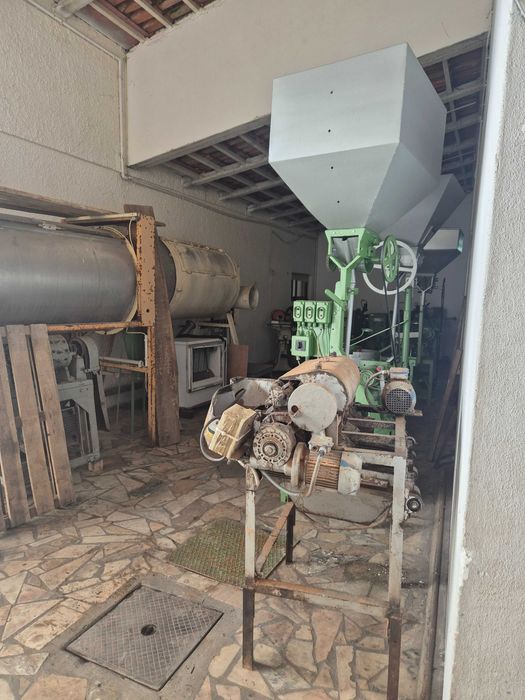 Maquinas industriais cortiça