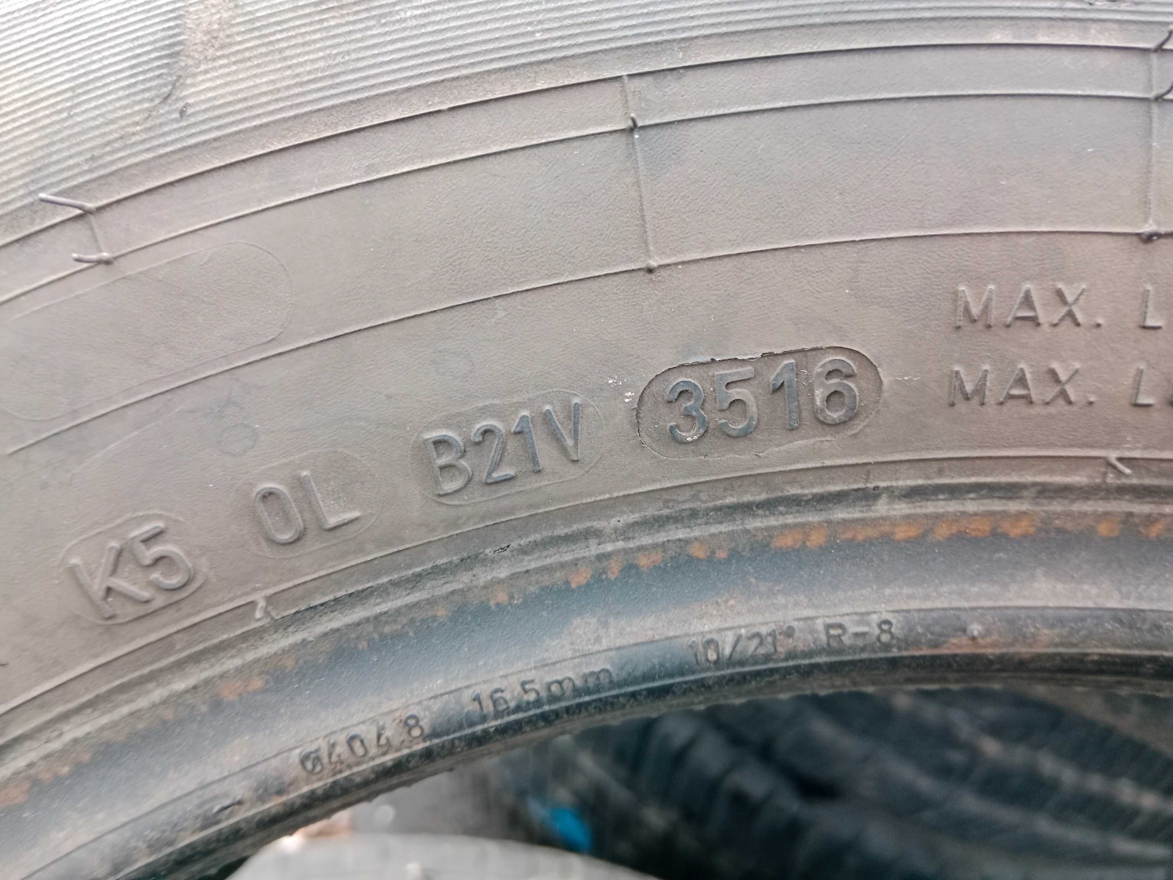 Opona używana 215/65R16C Dunlop SP LT60-6 1szt.