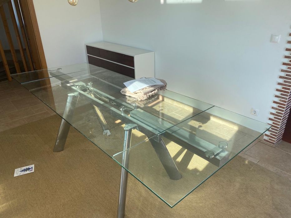 Vendo mesa com aparador