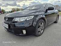 KIA Coup 1,6 мех газ-бенз
