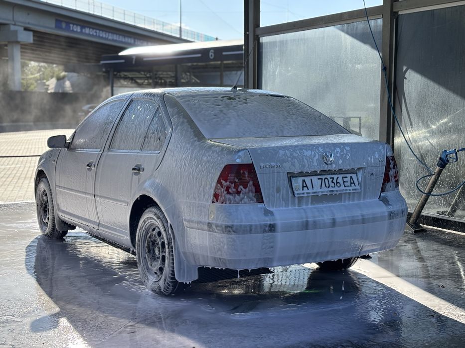 Volkswagen Bora 2001