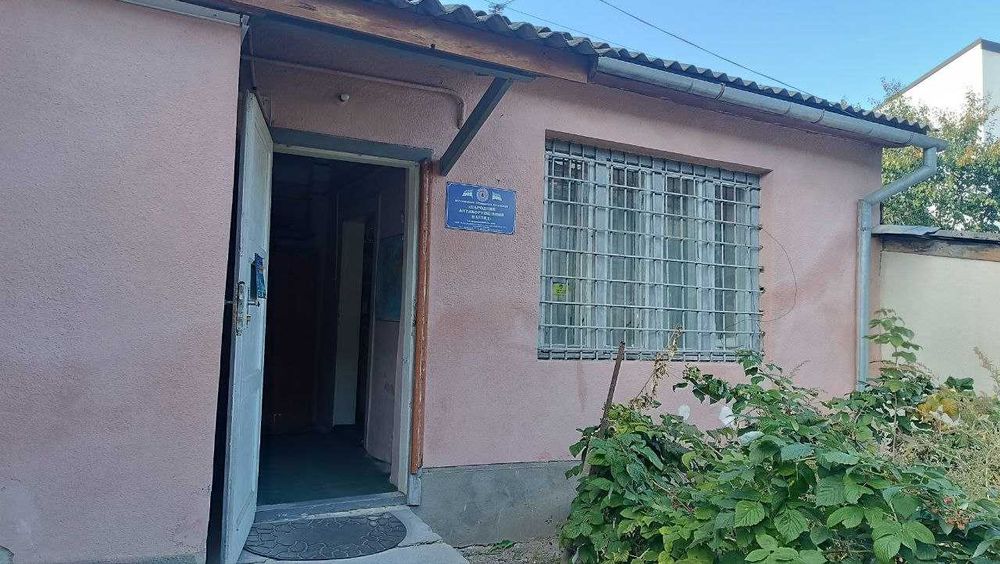 Нежитлове приміщення 21,2 м2, Мукачево, площа Кирила і Мефодія 17