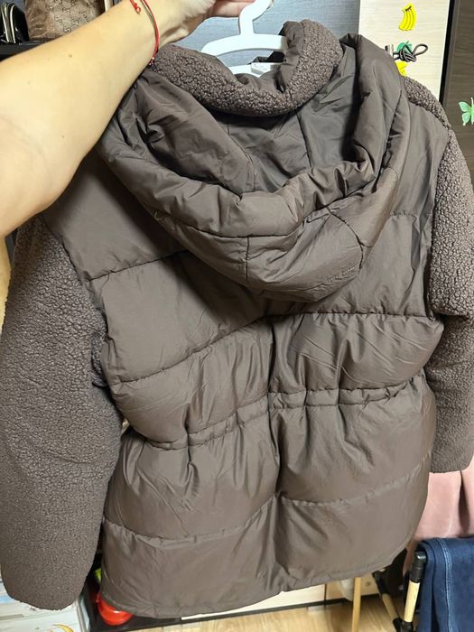 Жіноча ,зимова куртка (на зараз)