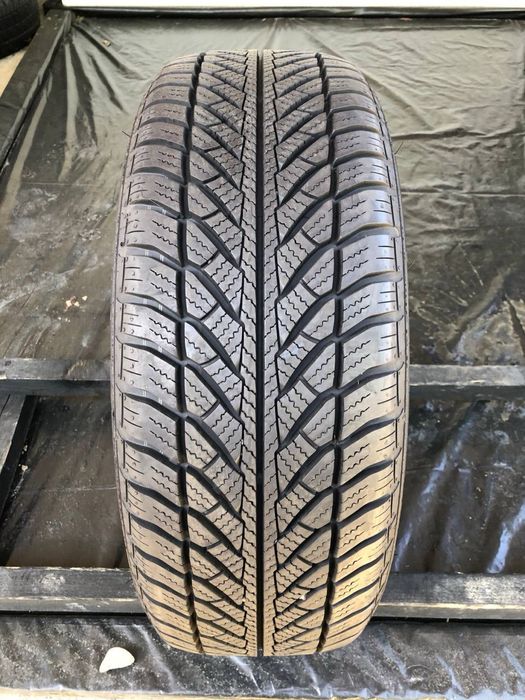 Розпаровка 205/55 r16 Goodyear Ultra Grip RSC 2015р (378)