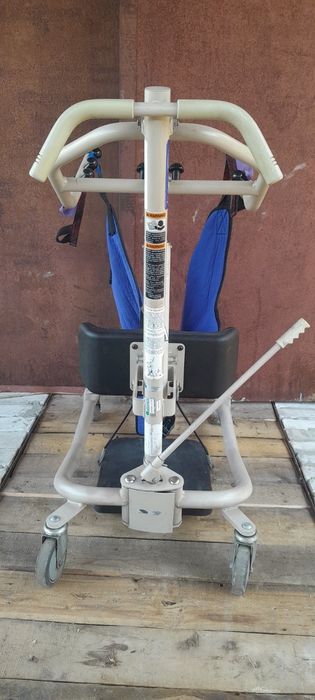 Продам підйомник для інвалідів