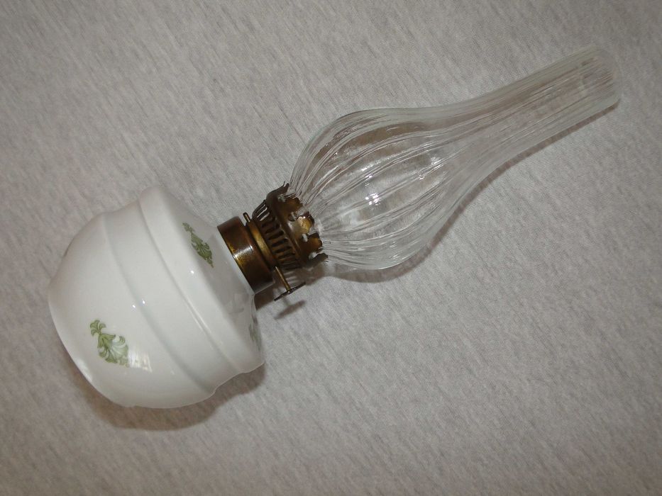 Lampa naftowa CHODZIEŻ