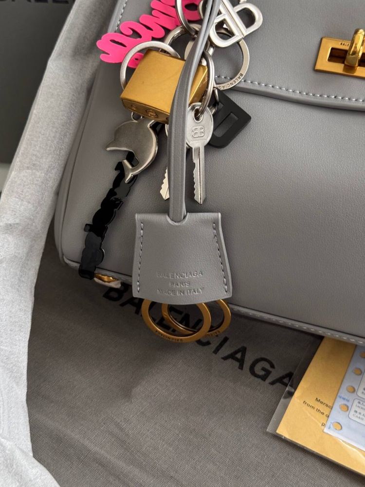 Сумка balenciaga rodeo кожаная