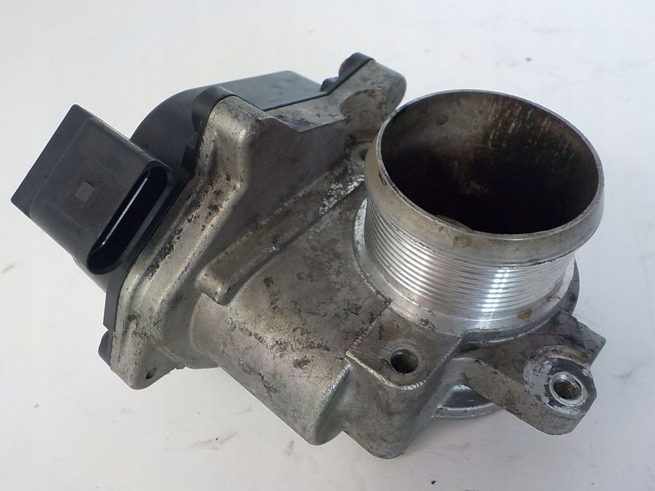 VW AUDI SKODA 1.6 TDI CAY PRZEPUSTNICA 03L128063J