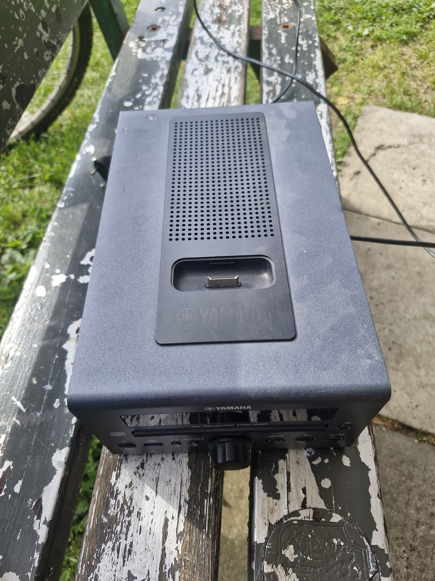 Mini wieża Yamaha CRX-040