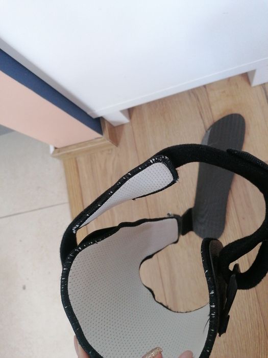 Orteza na opadająca stopę bądź niedowład lewa 43  44  45