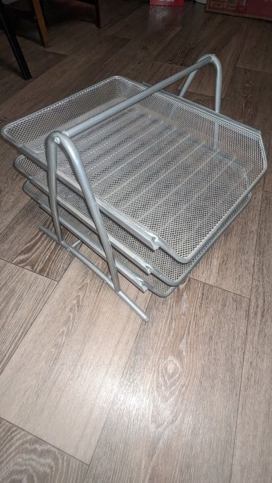 Лоток для паперу та документів