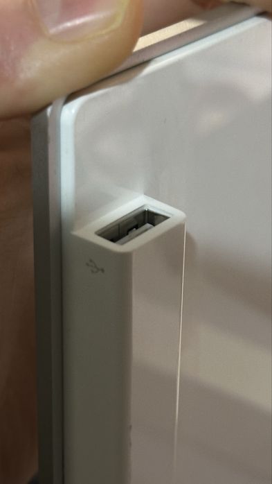 Клавіатура Apple A1243 б/в + наклейки українською