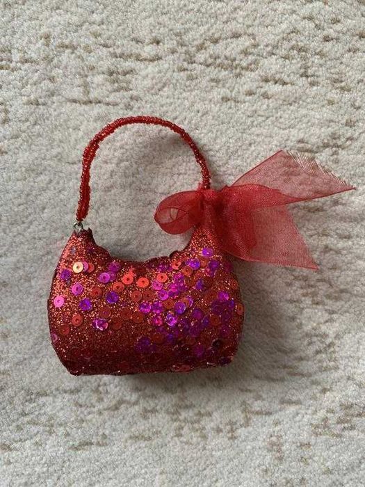 Іграшка на ялинку у формі сумочки