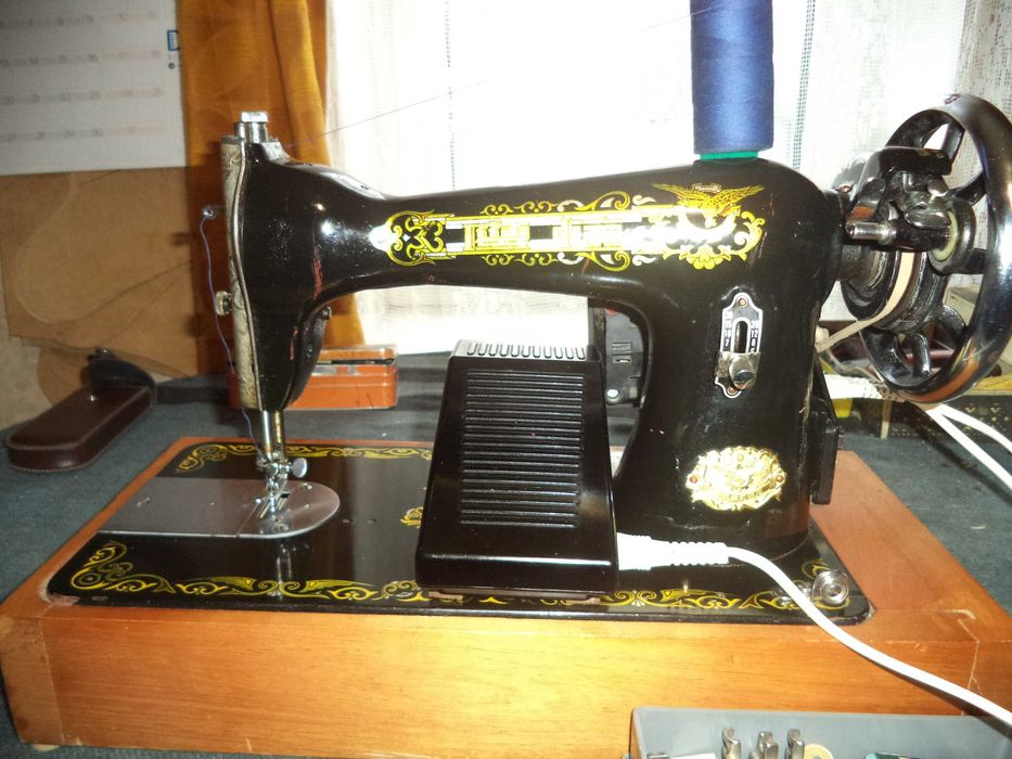 Швейная машинка машина BUTTERFLY настольная электрическая