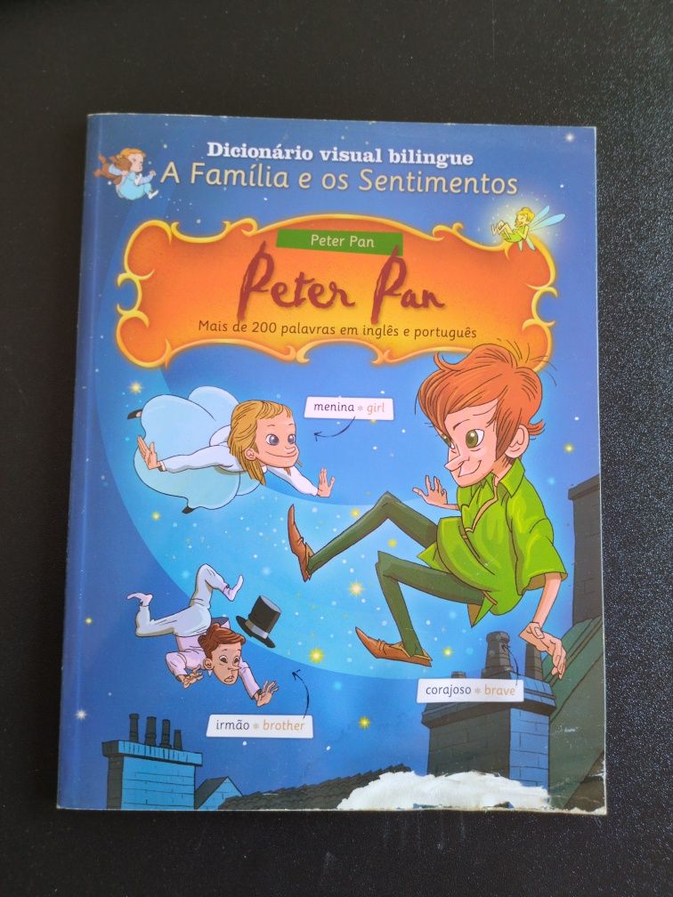 Coleção "Dicionário Visual Bilingue"