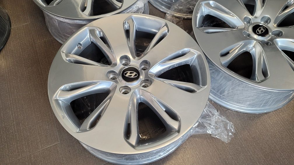 Felgi aluminiowe Oryginalne Hyundai 18" 5x114,3