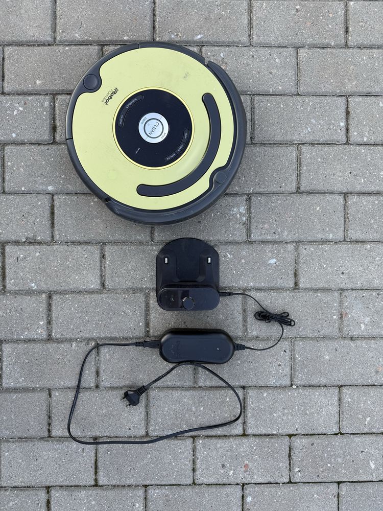 iRobot Roomba 660