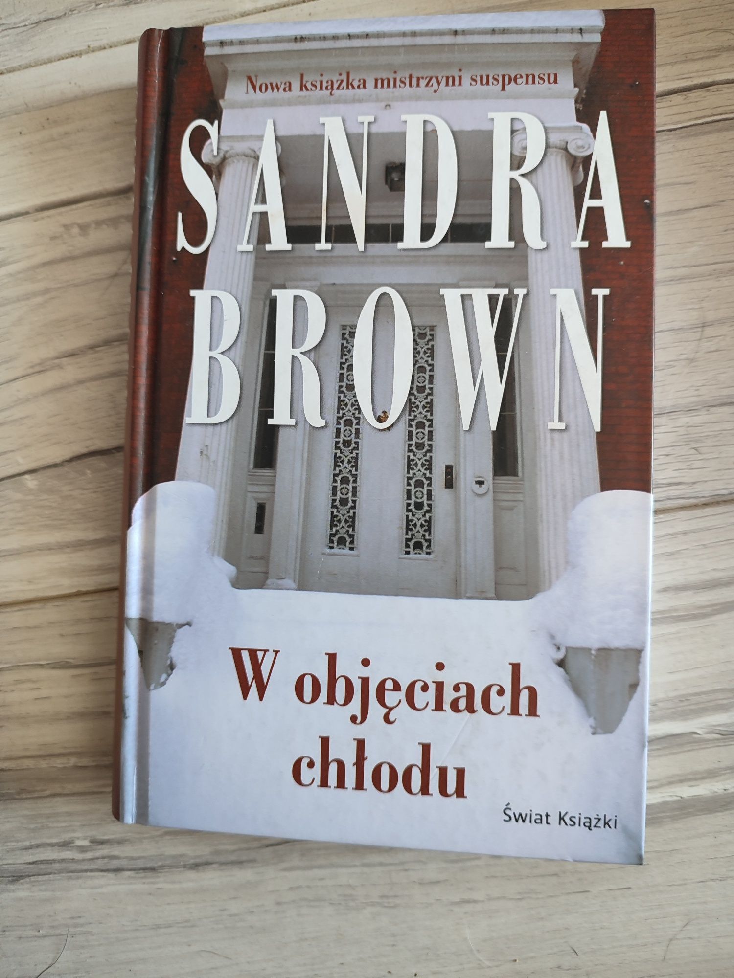 Brown Sandra  Furia- Okruchy zła- W objęciach chłodu.