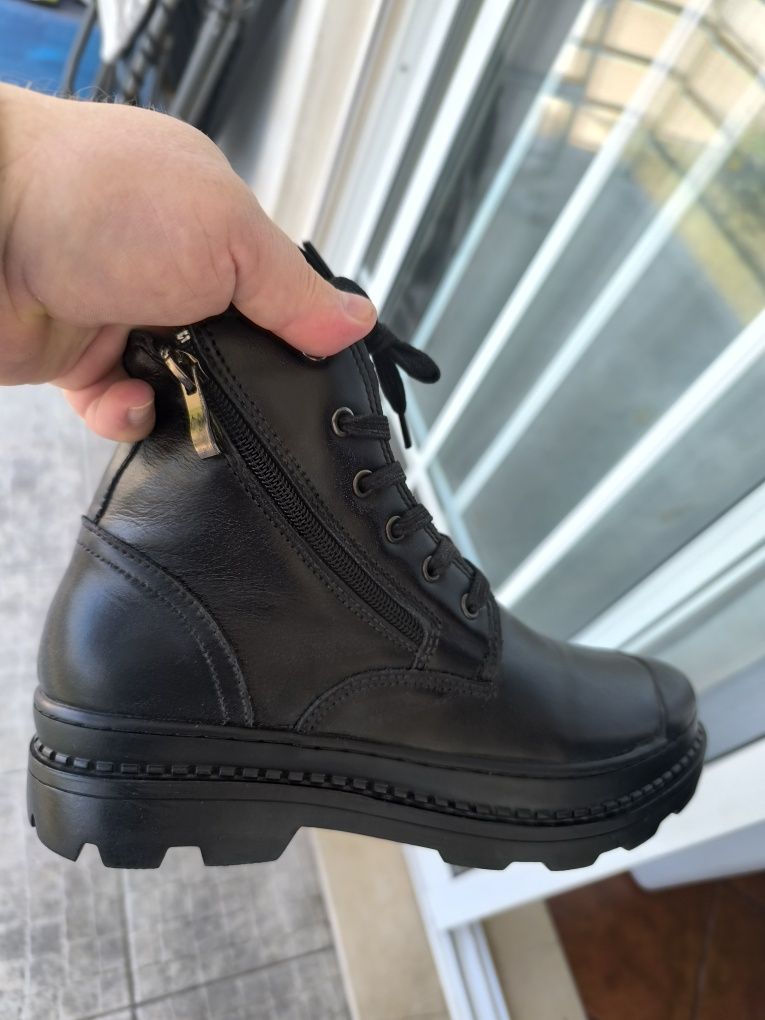 Botas unisexo em pele tipo táctica
