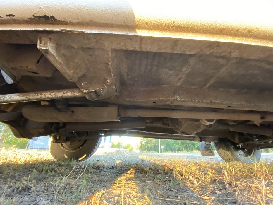 Продам ниву 2121