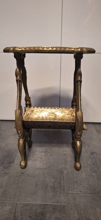 Stolik - gazetnik z mosiądzu i brązu