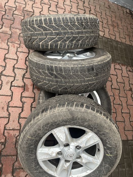 Диски с резиной 285/60/18 Toyota Land Cruiser 200