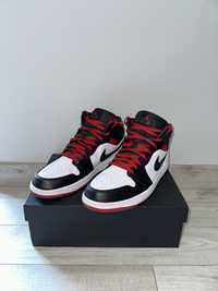 Air Jordan 1 Mid