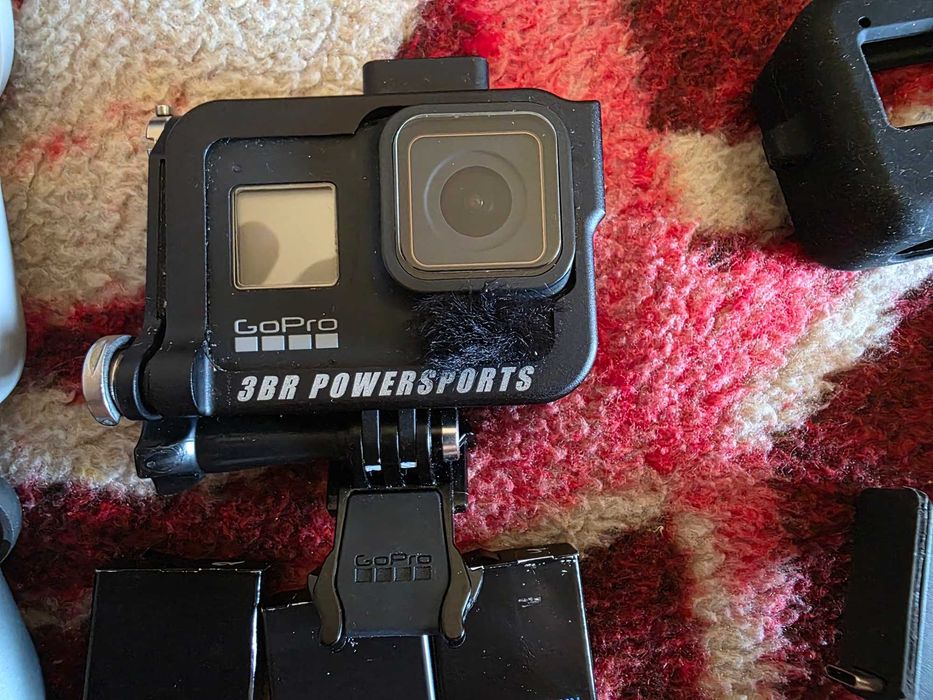 GoPro 8 black muitos extras