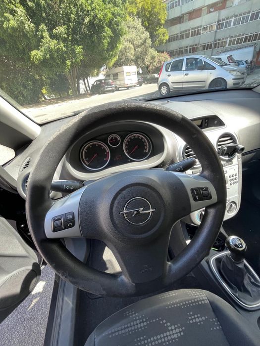 Carro Opel Corsa 1.3 CDTI