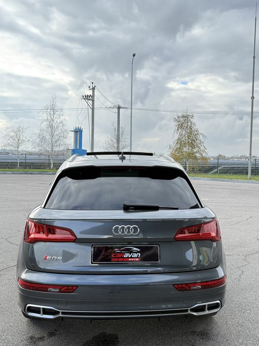 Audi SQ 5 2018 года 3.0 бензин АКПП