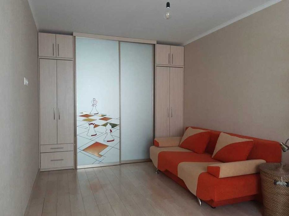 Продам двокімнатну квартиру  пр-т Шевченка 7А м. Вишгород ремонт меблі