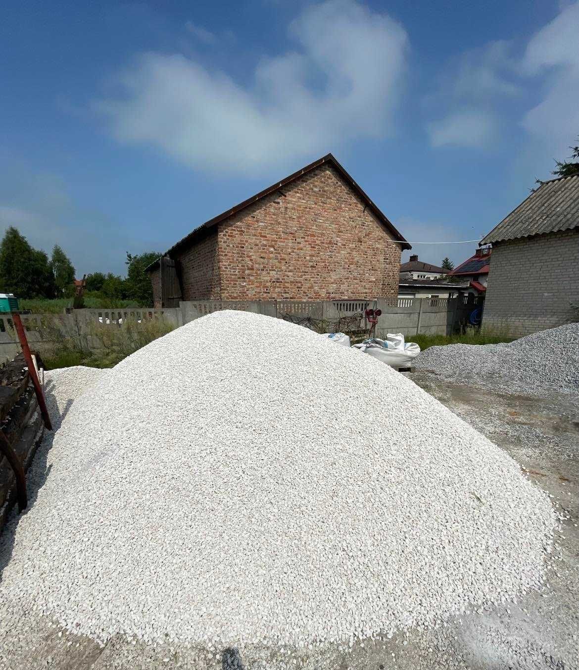 Kamyczki do obsypania pomnika grobu Grys Żwir Opaska
