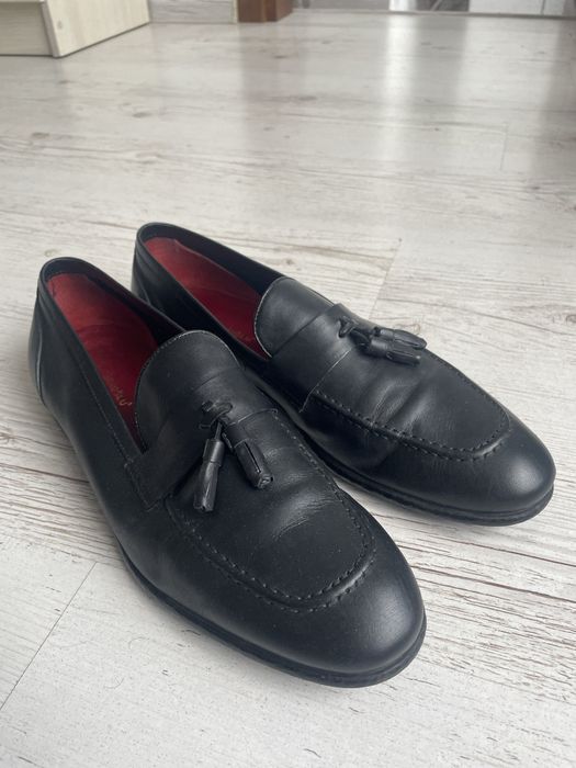 Чоловічі лофери, Туречинна.